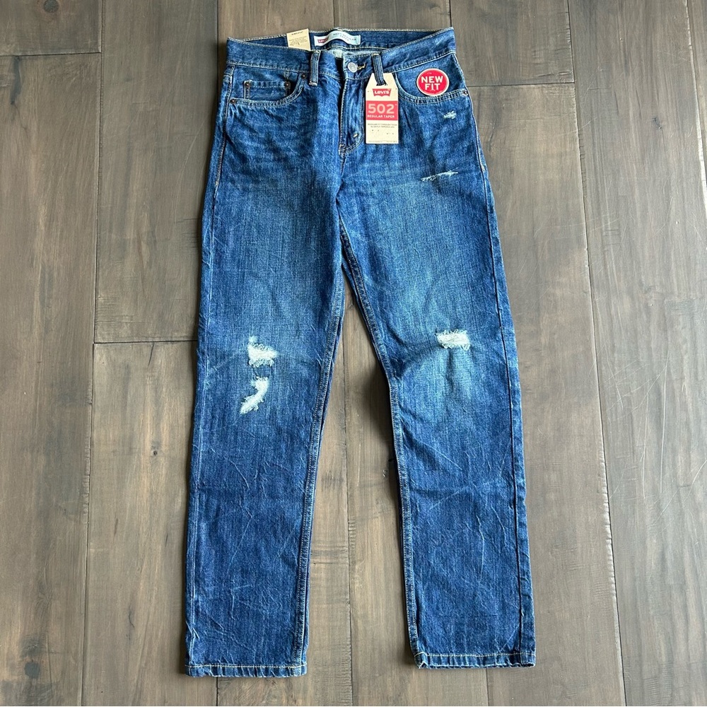 NWT Levi’s 502 regular taper jeans